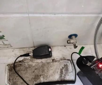 乐业屋顶漏水维修公司分享下卫生间漏水的危害及解决方法