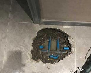 乐业阳台漏水维修公司分享下暖气管道漏水的原因有哪些
